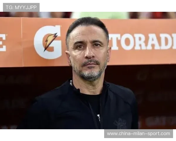 官方：狼队主帅佩雷拉下课！上赛季保级功臣，本赛季10轮仅2分垫底