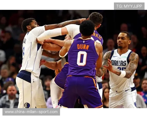 女子 NBA 爆发冲突，双方多人被驱逐