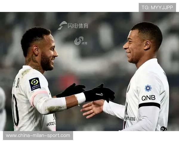 罗马追内马尔式左侧快刀：一场完美的足球战略变革